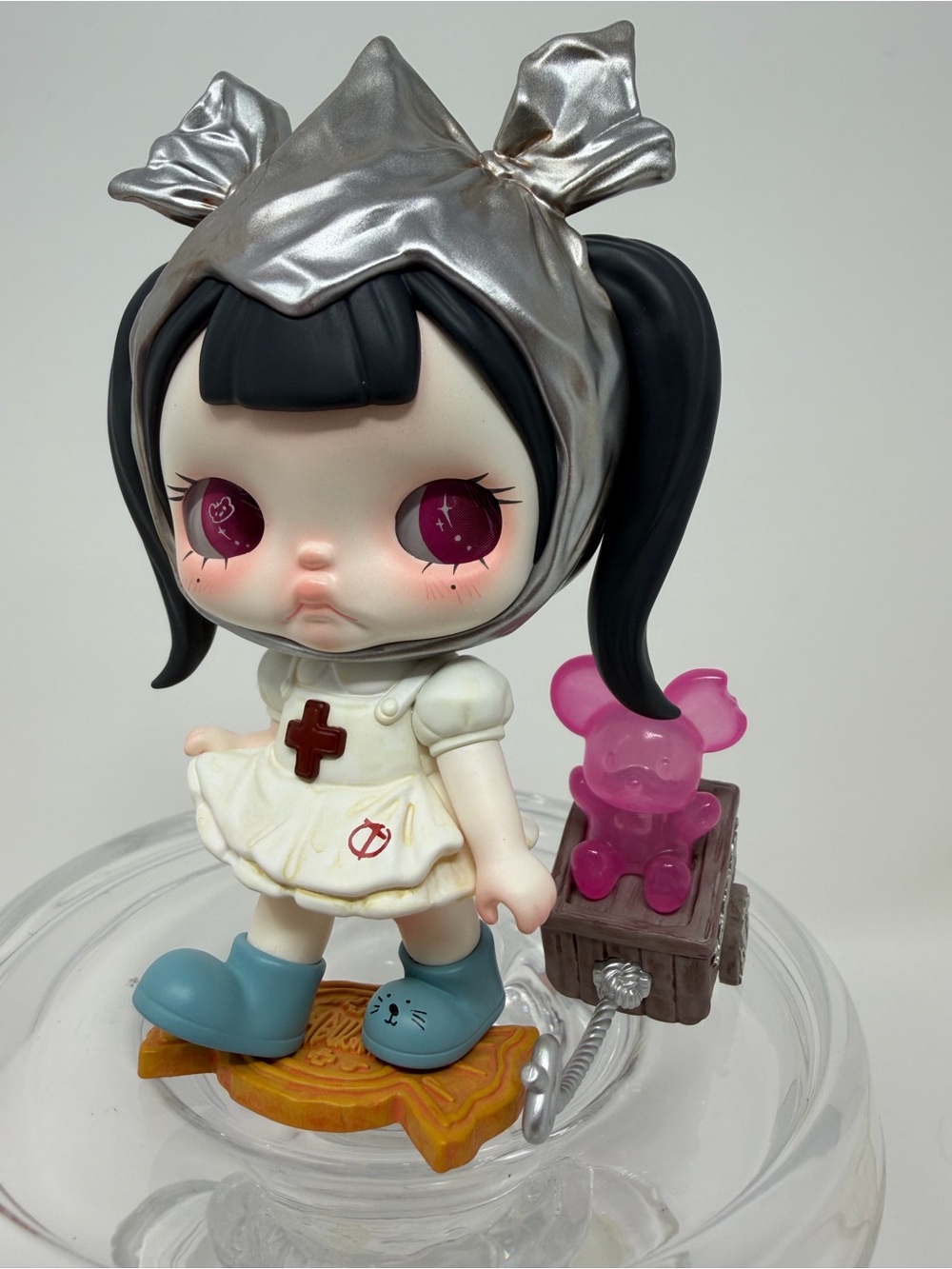 TINY TINY FIRST AID READY Popmart SUGAR CANDY THERAPY Series Vinyl Figure